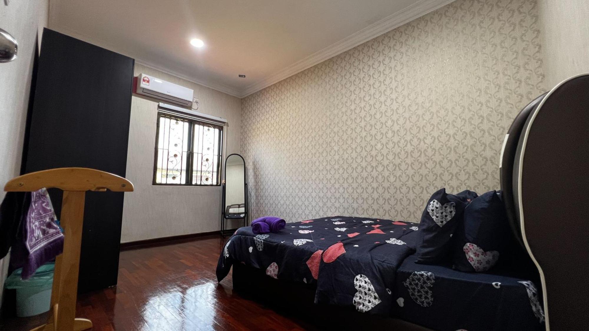 Yb Guest House 4 Bilik 5 Katil Chukai 外观 照片