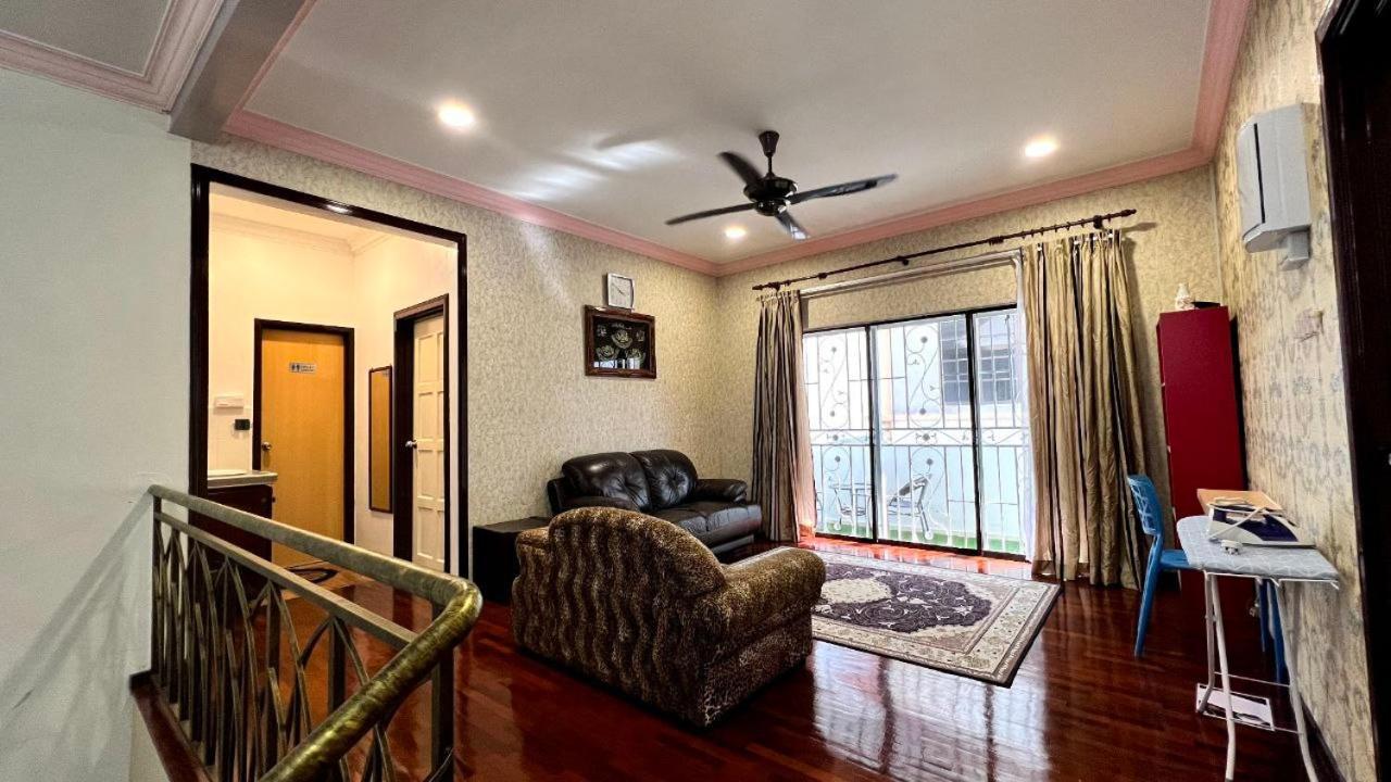 Yb Guest House 4 Bilik 5 Katil Chukai 外观 照片
