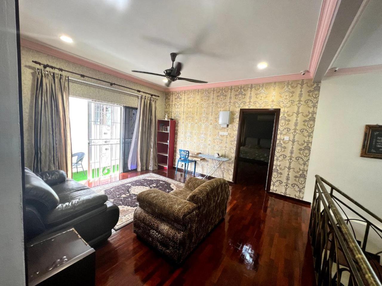 Yb Guest House 4 Bilik 5 Katil Chukai 外观 照片